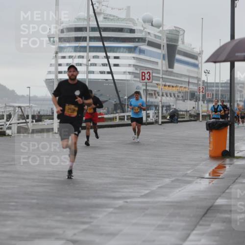 13.09.2026 - Kiel Lauf Andreas Tolksdorf http://msf.ph/oto/10408256 13.09.2026 11:41:03 Kiellinie 3 meine-sportfotos.de