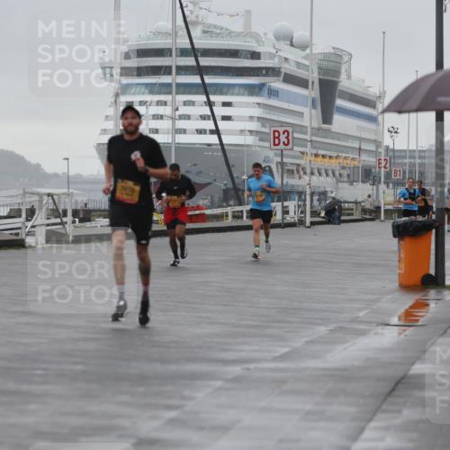 13.09.2026 - Kiel Lauf Andreas Tolksdorf http://msf.ph/oto/10408262 13.09.2026 11:41:03 Kiellinie 3, 2, 1 meine-sportfotos.de