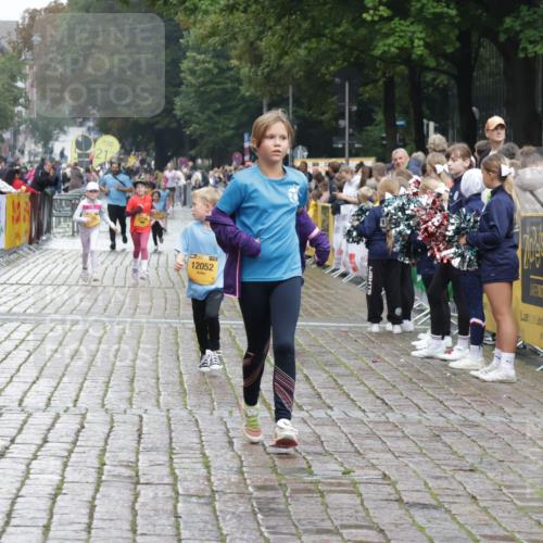 13.09.2026 - Kiel Lauf Yannick Fuchs http://msf.ph/oto/10408266 13.09.2026 09:02:29 Ziel 963, 2635, 4337, 5618, 6749, 7853, 8419, 9119, 9212, 911, 1992, 2635, 2916, 3250, 3405, 3406, 3592, 5271, 5482, 5577, 6062, 6251, 6485, 6562, 6672, 7062, 8183, 9501, 10288, 10324, 10336, 11119, 11571, 11578, 12211, 12321, 12446, 12539, 1870, 5983, 6853, 12270, 3592, 7062, 9501, 9615, 11119, 12539 meine-sportfotos.de