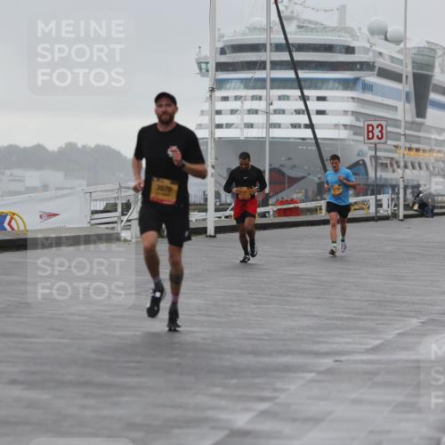 13.09.2026 - Kiel Lauf Andreas Tolksdorf http://msf.ph/oto/10408268 13.09.2026 11:41:04 Kiellinie 4, 3970, 31, 2 meine-sportfotos.de