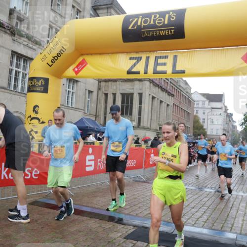 13.09.2026 - Kiel Lauf Yannick Fuchs http://msf.ph/oto/10408321 13.09.2026 10:36:09 Ziel 867, 1003, 1321, 2541, 3634, 4889, 4971, 5947, 6634, 6957, 8224, 8579, 8743, 10045, 10860, 11662, 12286, 100, 215, 343, 1376, 1993, 2116, 2248, 2494, 3124, 3790, 3811, 4538, 5151, 5698, 6085, 6645, 7215, 7280, 7619, 7721, 8002, 8079, 8393, 8415, 8432, 8557, 8660, 8747, 10483, 10701, 10835, 10998, 11567, 11903, 1278, 1477, 1653, 2286, 2380, 4029, 4078, 4172, 5466, 6763, 7158, 7252, 7920, 8242, 8554, 8923, 9201, 10075, 10852, 11145, 12022, 100, 1993, 3790 meine-sportfotos.de