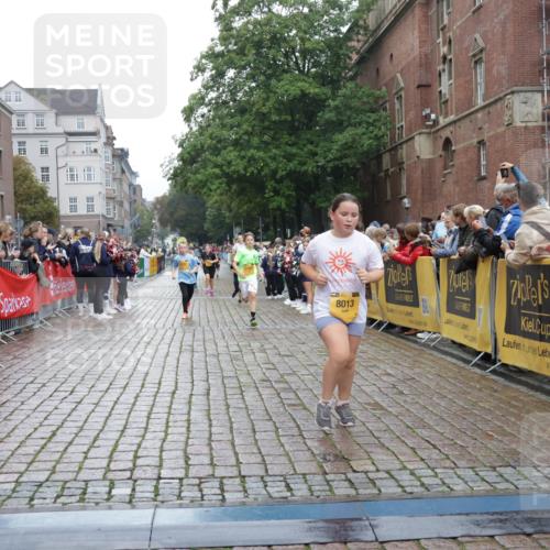 13.09.2026 - Kiel Lauf Yannick Fuchs http://msf.ph/oto/10408369 13.09.2026 09:02:54 Ziel 1175, 1830, 1870, 2739, 12052, 963, 2635, 4337, 5618, 5983, 6749, 6853, 7853, 8419, 9119, 9212, 12270, 2178, 2372, 8013, 11932, 1992, 2635, 3250, 3405, 3406, 5482, 6251, 6485, 6672, 6749, 8183, 8419, 10288, 11571 meine-sportfotos.de
