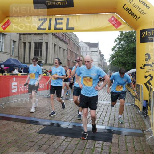 13.09.2026 - Kiel Lauf Yannick Fuchs http://msf.ph/oto/10408384 13.09.2026 10:36:12 Ziel 867, 1003, 1321, 2541, 3634, 4971, 5947, 7920, 8224, 8554, 8579, 8743, 10045, 10075, 10860, 11662, 12022, 100, 215, 343, 1321, 1376, 2116, 2248, 2494, 3124, 3634, 3790, 3811, 4538, 4889, 6085, 6634, 6645, 6957, 7215, 7619, 7721, 8002, 8079, 8393, 8415, 8432, 8557, 8660, 8747, 10701, 10835, 10998, 11567, 11903, 12286, 1278, 1477, 1653, 2286, 2380, 2425, 4029, 4078, 4172, 5045, 5466, 6763, 7158, 7252, 8242, 8923, 9201, 10852, 11145, 100, 1376, 1993, 3124, 3790 meine-sportfotos.de
