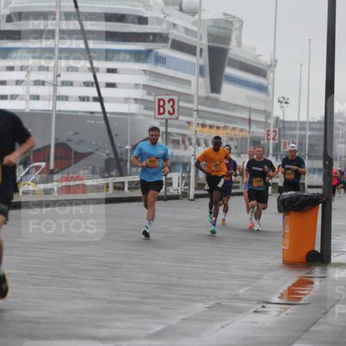 13.09.2026 - Kiel Lauf Andreas Tolksdorf http://msf.ph/oto/10408521 13.09.2026 11:41:18 Kiellinie 979, 3, 2, 3971, 6871, 10638 meine-sportfotos.de