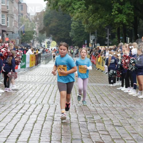 13.09.2026 - Kiel Lauf Yannick Fuchs http://msf.ph/oto/10408530 13.09.2026 09:03:23 Ziel 2372, 2528, 5854, 6644, 7020, 7564, 8613, 8616, 8789, 8924, 11931, 1175, 1830, 1870, 2178, 2739, 8013, 11932, 12052, 1268, 4445, 6191, 7990, 10123, 1830, 1870, 5983, 12052 meine-sportfotos.de