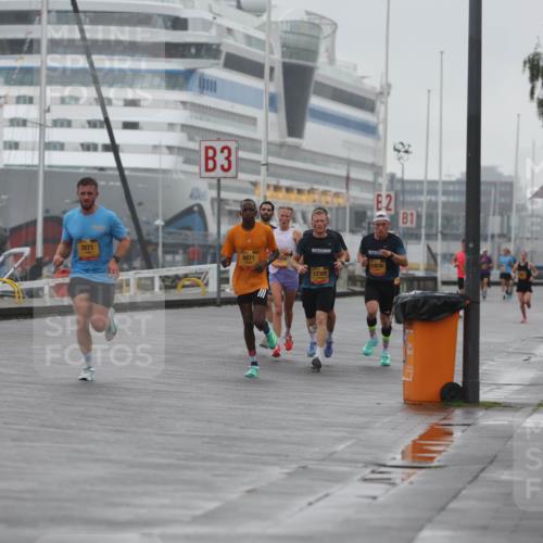 13.09.2026 - Kiel Lauf Andreas Tolksdorf http://msf.ph/oto/10408537 13.09.2026 11:41:20 Kiellinie 3, 3971, 6871, 12309, 10638, 2, 1 meine-sportfotos.de