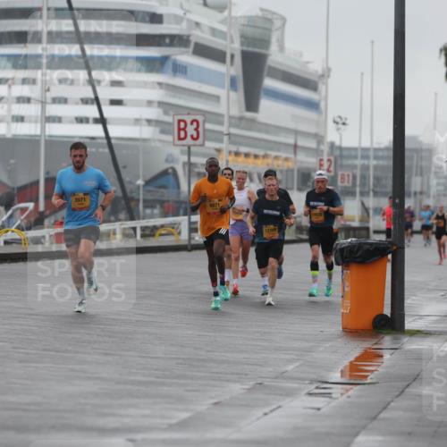 13.09.2026 - Kiel Lauf Andreas Tolksdorf http://msf.ph/oto/10408542 13.09.2026 11:41:20 Kiellinie 3971, 3, 2, 6871, 10494, 10638, 12309 meine-sportfotos.de