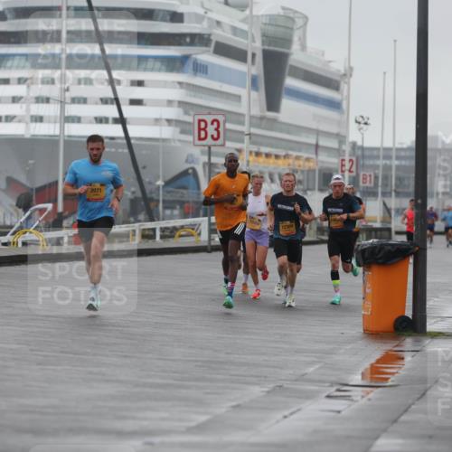 13.09.2026 - Kiel Lauf Andreas Tolksdorf http://msf.ph/oto/10408549 13.09.2026 11:41:20 Kiellinie 3 meine-sportfotos.de