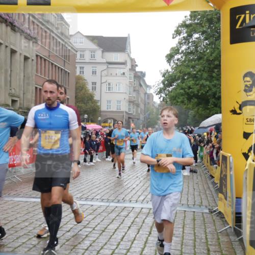 13.09.2026 - Kiel Lauf Yannick Fuchs http://msf.ph/oto/10408578 13.09.2026 10:36:25 Ziel 1278, 1477, 1653, 2286, 2380, 2425, 4029, 4078, 4172, 5466, 6763, 7158, 7252, 7920, 8242, 8554, 8923, 9201, 10075, 10852, 11145, 12022, 343, 867, 1003, 1321, 2494, 2541, 3634, 3811, 4889, 4971, 5947, 6634, 6957, 7619, 7920, 8224, 8393, 8557, 8579, 8743, 10045, 10860, 10998, 11662, 12022, 12286, 229, 1534, 1584, 2095, 2571, 2966, 4692, 5045, 5541, 5574, 6309, 7177, 7312, 8494, 9352, 9554, 11113, 12104, 343, 2116, 2494, 6085, 6645, 7721, 8747, 10835, 11567 meine-sportfotos.de