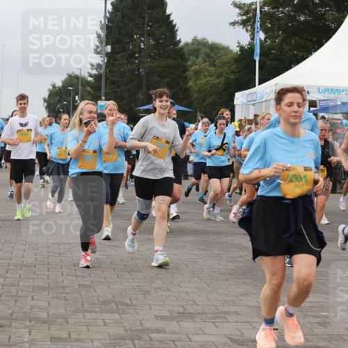 13.09.2026 - Kiel Lauf Andreas Tolksdorf http://msf.ph/oto/10408696 13.09.2026 10:00:31 Kiellinie 1059, 3944, 762, 3950 meine-sportfotos.de