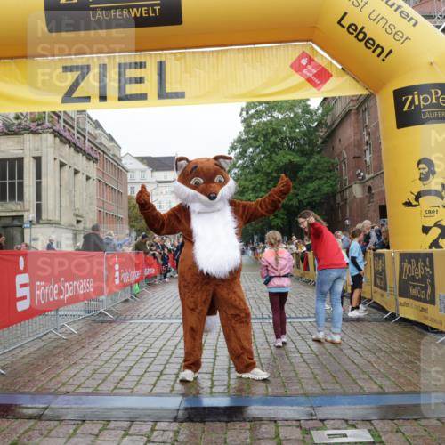 13.09.2026 - Kiel Lauf Yannick Fuchs http://msf.ph/oto/10408700 13.09.2026 09:04:55 Ziel 7068, 2670, 8088, 8583, 1968, 2670, 8088 meine-sportfotos.de