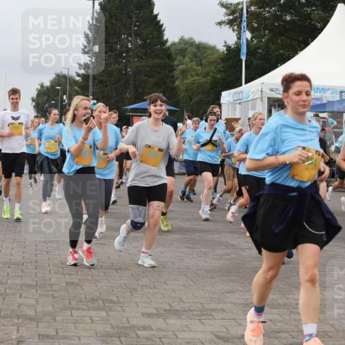 13.09.2026 - Kiel Lauf Andreas Tolksdorf http://msf.ph/oto/10408702 13.09.2026 10:00:31 Kiellinie 1059, 6129, 39, 7740, 321, 3950, 870 meine-sportfotos.de