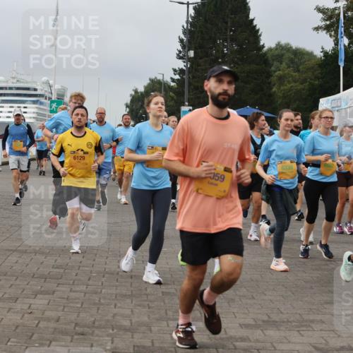 13.09.2026 - Kiel Lauf Andreas Tolksdorf http://msf.ph/oto/10408794 13.09.2026 10:00:33 Kiellinie 6922, 6339, 6129, 059 meine-sportfotos.de