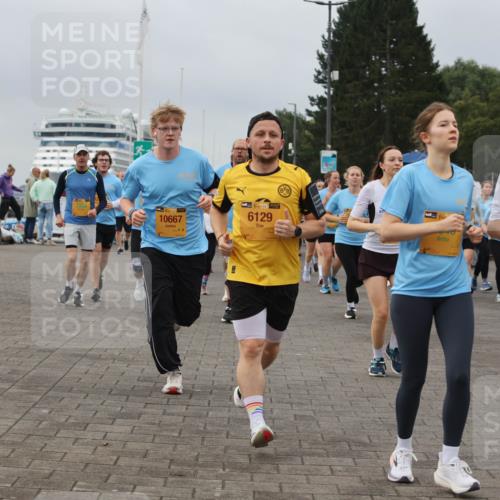 13.09.2026 - Kiel Lauf Andreas Tolksdorf http://msf.ph/oto/10408839 13.09.2026 10:00:35 Kiellinie 10667, 6129, 1, 39, 3944 meine-sportfotos.de