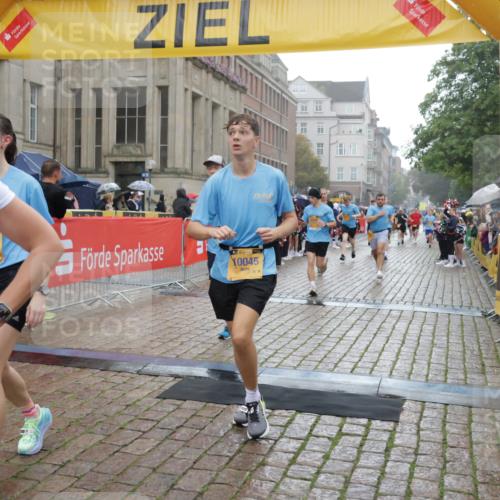 13.09.2026 - Kiel Lauf Yannick Fuchs http://msf.ph/oto/10408857 13.09.2026 10:36:47 Ziel 229, 2571, 2966, 4464, 4692, 6309, 7177, 7312, 8055, 8494, 8760, 9352, 9554, 11619, 11867, 12104, 1003, 1278, 1477, 1534, 1584, 1653, 2095, 2286, 2380, 2425, 2571, 4029, 4078, 4172, 5045, 5466, 5541, 5574, 6763, 7158, 7252, 7920, 8242, 8554, 8579, 8743, 8923, 9201, 10075, 10852, 11113, 11145, 12022, 388, 886, 990, 1211, 4928, 5331, 6671, 8099, 8162, 8390, 8391, 8792, 9289, 9657, 9901, 10317, 10608, 11101, 11883, 12545, 1003, 2541, 4971, 7920, 8224, 8579, 8743 meine-sportfotos.de