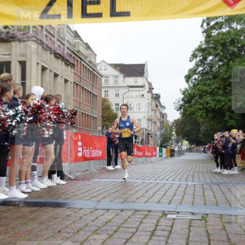 13.09.2026 - Kiel Lauf Yannick Fuchs http://msf.ph/oto/10408903 13.09.2026 09:30:35 Ziel 3232 meine-sportfotos.de