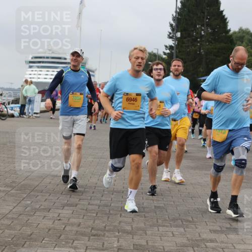 13.09.2026 - Kiel Lauf Andreas Tolksdorf http://msf.ph/oto/10408906 13.09.2026 10:00:37 Kiellinie 394, 7888, 38, 6946, 01, 1913, 4246 meine-sportfotos.de