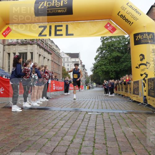 13.09.2026 - Kiel Lauf Yannick Fuchs http://msf.ph/oto/10408999 13.09.2026 09:30:59 Ziel 12703, 3232 meine-sportfotos.de