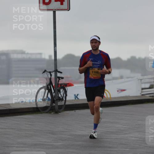 13.09.2026 - Kiel Lauf Andreas Tolksdorf http://msf.ph/oto/10409000 13.09.2026 11:41:54 Kiellinie 1, 39, 1166, 39, 3194 meine-sportfotos.de