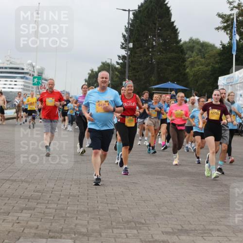 13.09.2026 - Kiel Lauf Andreas Tolksdorf http://msf.ph/oto/10409078 13.09.2026 10:00:43 Kiellinie 4, 5435, 5112, 12755 meine-sportfotos.de