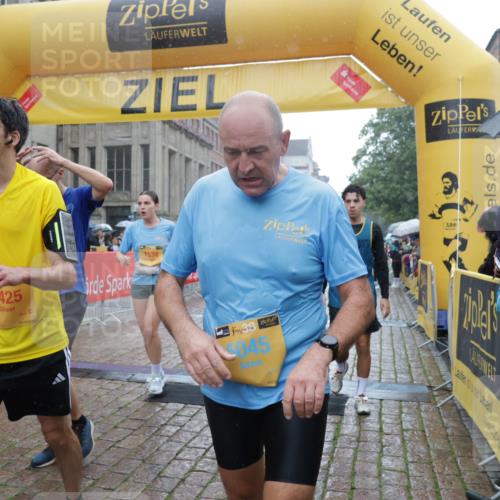 13.09.2026 - Kiel Lauf Yannick Fuchs http://msf.ph/oto/10409127 13.09.2026 10:37:11 Ziel 388, 886, 1217, 1313, 2601, 5331, 5471, 6671, 6720, 7729, 7987, 8026, 8162, 8390, 8391, 8463, 8792, 9901, 11101, 11883, 11911, 12311, 12314, 12545, 229, 990, 1211, 2571, 2966, 4464, 4692, 4928, 5541, 6309, 7177, 7312, 8055, 8099, 8494, 8760, 9289, 9352, 9554, 9657, 10317, 10608, 11619, 11867, 12104, 176, 595, 1142, 1479, 2925, 3137, 4375, 4521, 5262, 7640, 8146, 8515, 8567, 8628, 8820, 9208, 9435, 9540, 9977, 10393, 11685, 11748, 12742, 1534, 1584, 2425 meine-sportfotos.de