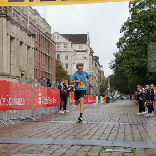 13.09.2026 - Kiel Lauf Yannick Fuchs http://msf.ph/oto/10409138 13.09.2026 09:31:47 Ziel 1515, 2409, 1519, 5339, 6685 meine-sportfotos.de