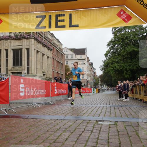 13.09.2026 - Kiel Lauf Yannick Fuchs http://msf.ph/oto/10409144 13.09.2026 09:31:47 Ziel 1515, 2409, 1519, 5339, 6685 meine-sportfotos.de