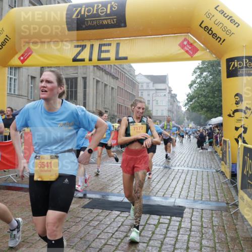 13.09.2026 - Kiel Lauf Yannick Fuchs http://msf.ph/oto/10409146 13.09.2026 10:37:15 Ziel 388, 886, 1142, 1217, 1313, 2601, 2925, 5331, 5471, 6671, 6720, 7640, 7729, 7987, 8026, 8463, 8628, 8792, 9208, 9435, 9901, 9977, 11101, 11748, 11911, 12311, 12314, 12545, 12742, 229, 990, 1211, 2966, 4464, 4928, 5331, 6309, 8055, 8099, 8162, 8390, 8391, 8760, 9289, 9352, 9554, 9657, 10317, 10608, 11101, 11619, 11867, 11883, 12104, 12545, 176, 595, 1479, 3028, 3137, 3981, 4375, 4521, 4877, 5262, 6705, 6796, 8146, 8515, 8567, 8820, 9540, 10393, 10952, 11685, 1534, 1584 meine-sportfotos.de