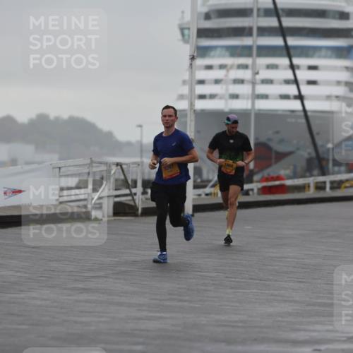 13.09.2026 - Kiel Lauf Andreas Tolksdorf http://msf.ph/oto/10409199 13.09.2026 11:42:03 Kiellinie 9247, 1868, 3 meine-sportfotos.de