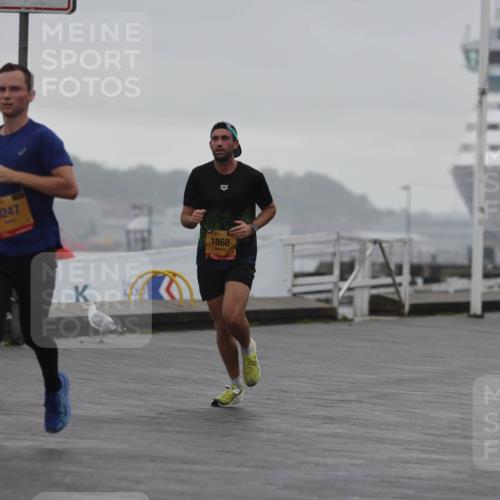 13.09.2026 - Kiel Lauf Andreas Tolksdorf http://msf.ph/oto/10409268 13.09.2026 11:42:07 Kiellinie 9247, 39, 1868 meine-sportfotos.de