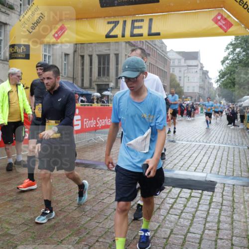 13.09.2026 - Kiel Lauf Yannick Fuchs http://msf.ph/oto/10409274 13.09.2026 10:37:26 Ziel 176, 595, 1142, 1479, 2601, 2925, 3137, 4375, 4521, 5262, 6720, 7640, 8146, 8515, 8567, 8628, 8820, 9208, 9435, 9540, 9977, 10393, 11685, 11748, 12742, 388, 886, 990, 1211, 1217, 1313, 2601, 4928, 5331, 5471, 6671, 6720, 7729, 7987, 8026, 8099, 8162, 8390, 8391, 8463, 8792, 9289, 9657, 9901, 10317, 10608, 11101, 11867, 11883, 11911, 12311, 12314, 12545, 1041, 1707, 3028, 3860, 3981, 4877, 5850, 6133, 6230, 6511, 6705, 6796, 7129, 7355, 7732, 10952, 229 meine-sportfotos.de
