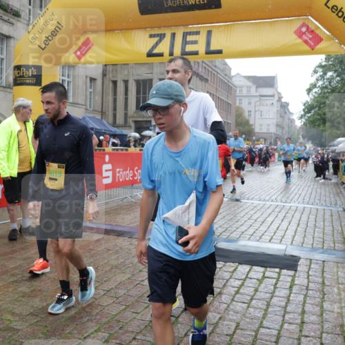 13.09.2026 - Kiel Lauf Yannick Fuchs http://msf.ph/oto/10409278 13.09.2026 10:37:26 Ziel 176, 595, 1142, 1479, 2601, 2925, 3137, 4375, 4521, 5262, 6720, 7640, 8146, 8515, 8567, 8628, 8820, 9208, 9435, 9540, 9977, 10393, 11685, 11748, 12742, 388, 886, 990, 1211, 1217, 1313, 2601, 4928, 5331, 5471, 6671, 6720, 7729, 7987, 8026, 8099, 8162, 8390, 8391, 8463, 8792, 9289, 9657, 9901, 10317, 10608, 11101, 11867, 11883, 11911, 12311, 12314, 12545, 1041, 1707, 3028, 3860, 3981, 4877, 5850, 6133, 6230, 6511, 6705, 6796, 7129, 7355, 7732, 10952, 229 meine-sportfotos.de