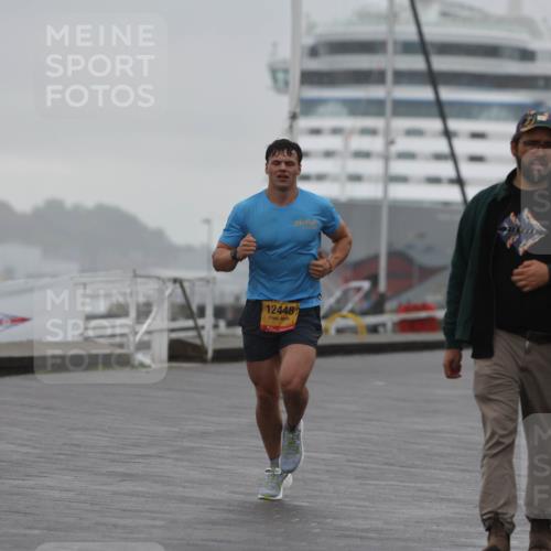 13.09.2026 - Kiel Lauf Andreas Tolksdorf http://msf.ph/oto/10409364 13.09.2026 11:42:17 Kiellinie 12448 meine-sportfotos.de