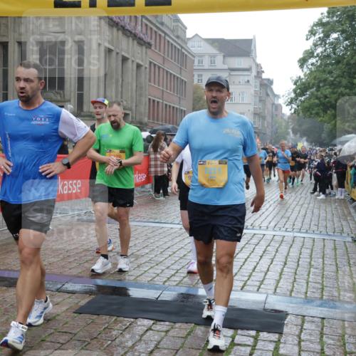 13.09.2026 - Kiel Lauf Yannick Fuchs http://msf.ph/oto/10409379 13.09.2026 10:37:35 Ziel 1479, 3028, 3137, 3981, 4375, 4521, 4877, 5262, 5850, 6511, 6705, 6796, 7129, 7355, 8146, 8567, 10393, 10952, 11685, 12424, 176, 388, 595, 886, 1142, 1217, 1313, 1479, 2601, 2925, 5331, 5471, 6671, 6720, 7640, 7729, 7987, 8026, 8162, 8390, 8391, 8463, 8515, 8628, 8792, 8820, 9208, 9435, 9540, 9901, 9977, 11101, 11748, 11883, 11911, 12311, 12314, 12545, 12742, 228, 453, 1041, 1326, 1481, 1700, 1707, 2358, 2361, 3860, 4255, 4540, 5357, 5429, 5831, 6133, 6230, 7732 meine-sportfotos.de