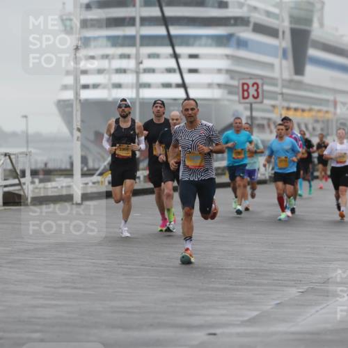 13.09.2026 - Kiel Lauf Andreas Tolksdorf http://msf.ph/oto/10409421 13.09.2026 11:42:26 Kiellinie 3 meine-sportfotos.de