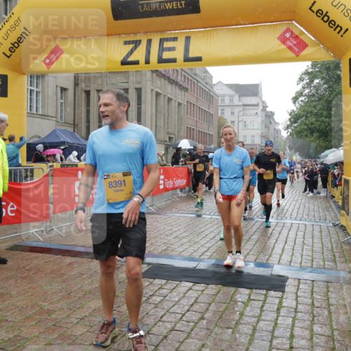 13.09.2026 - Kiel Lauf Yannick Fuchs http://msf.ph/oto/10409426 13.09.2026 10:37:40 Ziel 1707, 3028, 3981, 4375, 4521, 4877, 5850, 6133, 6230, 6511, 6705, 6796, 7129, 7355, 7732, 8146, 9138, 9431, 10393, 10952, 11685, 12424, 176, 388, 595, 886, 1142, 1217, 1313, 1479, 2601, 2925, 3137, 4375, 5262, 5331, 5471, 6671, 6720, 7640, 7729, 7987, 8026, 8146, 8463, 8515, 8567, 8628, 8792, 8820, 9208, 9435, 9540, 9901, 9977, 11101, 11685, 11748, 11911, 12311, 12314, 12545, 12742, 228, 453, 701, 1041, 1326, 1481, 1700, 2358, 2361, 3860, 4255, 4540, 5357, 5429, 5831, 5972 meine-sportfotos.de