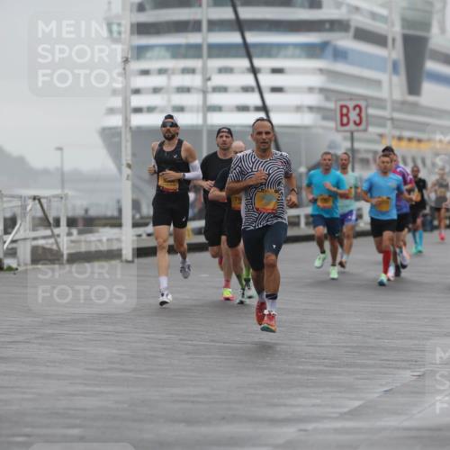 13.09.2026 - Kiel Lauf Andreas Tolksdorf http://msf.ph/oto/10409432 13.09.2026 11:42:26 Kiellinie 3 meine-sportfotos.de