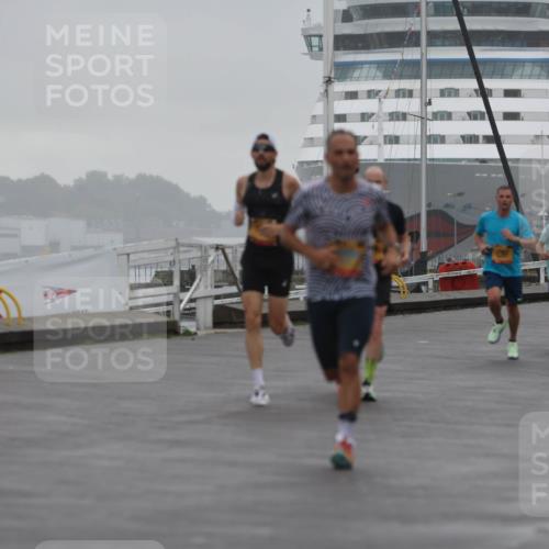 13.09.2026 - Kiel Lauf Andreas Tolksdorf http://msf.ph/oto/10409464 13.09.2026 11:42:28 Kiellinie 12772, 3 meine-sportfotos.de