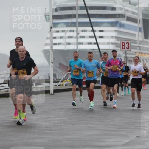 13.09.2026 - Kiel Lauf Andreas Tolksdorf http://msf.ph/oto/10409485 13.09.2026 11:42:29 Kiellinie 3967, 12772, 3643, 3, 1856, 2, 81 meine-sportfotos.de
