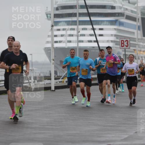 13.09.2026 - Kiel Lauf Andreas Tolksdorf http://msf.ph/oto/10409500 13.09.2026 11:42:30 Kiellinie 3 meine-sportfotos.de