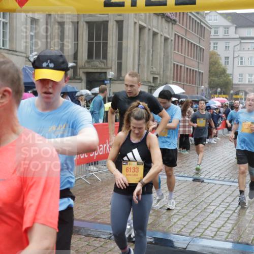 13.09.2026 - Kiel Lauf Yannick Fuchs http://msf.ph/oto/10409511 13.09.2026 10:38:19 Ziel 1193, 1974, 2275, 2897, 3307, 4009, 4411, 4465, 5048, 5122, 5136, 5425, 5440, 5706, 6463, 6769, 6774, 7130, 7682, 8573, 9246, 9993, 10044, 10439, 10849, 10959, 11303, 12276, 12313, 12674, 12776, 228, 265, 453, 701, 861, 1041, 1193, 1326, 1481, 1700, 2358, 2361, 2538, 2792, 3566, 3860, 4226, 4255, 4540, 4832, 5122, 5357, 5429, 5831, 5972, 6463, 6675, 6964, 7732, 7775, 7830, 8560, 9230, 9250, 9431, 11168, 12015, 69, 197, 1192, 2505, 4052, 4241, 4514, 4659, 5780, 5982, 7235 meine-sportfotos.de
