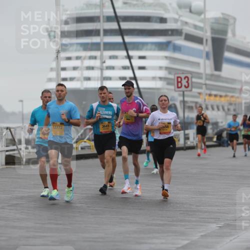 13.09.2026 - Kiel Lauf Andreas Tolksdorf http://msf.ph/oto/10409550 13.09.2026 11:42:31 Kiellinie 12772, 3643, 656, 3 meine-sportfotos.de