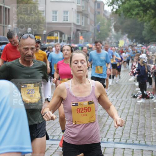 13.09.2026 - Kiel Lauf Yannick Fuchs http://msf.ph/oto/10409598 13.09.2026 10:38:32 Ziel 69, 197, 1192, 1974, 2505, 4052, 4241, 4514, 4576, 4659, 5425, 5440, 5780, 5982, 7235, 7463, 8324, 8687, 8942, 9049, 9246, 9459, 9470, 9761, 10044, 10343, 10652, 10807, 11108, 11303, 11590, 12366, 12776, 265, 701, 861, 1193, 2275, 2538, 2792, 2897, 3307, 3566, 4009, 4226, 4411, 4465, 4832, 5048, 5122, 5136, 5425, 5706, 5972, 6463, 6675, 6769, 6774, 7130, 7682, 7775, 7830, 8560, 8573, 9250, 9993, 10439, 10849, 10959, 11168, 12276, 12313, 12674, 12776, 843, 895 meine-sportfotos.de