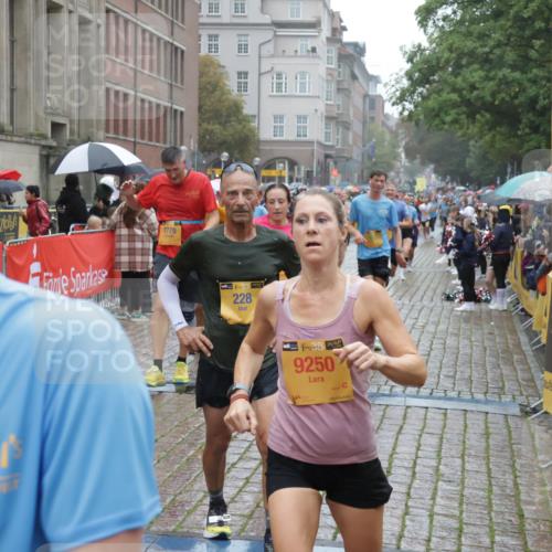 13.09.2026 - Kiel Lauf Yannick Fuchs http://msf.ph/oto/10409607 13.09.2026 10:38:32 Ziel 69, 197, 1192, 1974, 2505, 4052, 4241, 4514, 4576, 4659, 5425, 5440, 5780, 5982, 7235, 7463, 8324, 8687, 8942, 9049, 9246, 9459, 9470, 9761, 10044, 10343, 10652, 10807, 11108, 11303, 11590, 12366, 12776, 265, 701, 861, 1193, 2275, 2538, 2792, 2897, 3307, 3566, 4009, 4226, 4411, 4465, 4832, 5048, 5122, 5136, 5425, 5706, 5972, 6463, 6675, 6769, 6774, 7130, 7682, 7775, 7830, 8560, 8573, 9250, 9993, 10439, 10849, 10959, 11168, 12276, 12313, 12674, 12776, 843, 895 meine-sportfotos.de