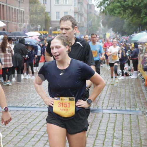13.09.2026 - Kiel Lauf Yannick Fuchs http://msf.ph/oto/10409634 13.09.2026 10:39:38 Ziel 437, 860, 1496, 1631, 1733, 1945, 2170, 2863, 3110, 3243, 4301, 4812, 5202, 5295, 5677, 6033, 6044, 6744, 7444, 7616, 7807, 7904, 8892, 9169, 9170, 9493, 9992, 10010, 10580, 10734, 10872, 11186, 11258, 11279, 11509, 11740, 11802, 29, 289, 614, 984, 1066, 1237, 1329, 1451, 1639, 1945, 2165, 2349, 3185, 4006, 4296, 4368, 4535, 4663, 4812, 5140, 5362, 5417, 5628, 6486, 6602, 6650, 6924, 7304, 7380, 7381, 7871, 7936, 8406, 8892, 9098, 9493, 9976, 10527, 10782, 10869, 1147, 29 meine-sportfotos.de