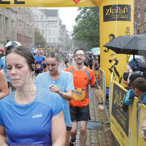 13.09.2026 - Kiel Lauf Yannick Fuchs http://msf.ph/oto/10409668 13.09.2026 10:39:54 Ziel 246, 523, 1147, 1371, 2159, 2514, 2525, 3322, 3593, 3770, 3949, 4248, 4824, 4845, 5816, 5942, 5985, 7180, 7200, 7259, 7379, 7466, 7472, 7837, 8139, 8207, 8805, 9080, 9294, 9534, 10156, 10337, 10596, 11250, 11426, 12118, 12415, 437, 860, 1237, 1496, 1631, 1733, 1945, 2170, 2514, 2863, 3110, 3243, 4248, 4296, 4301, 4812, 5202, 5295, 5677, 6033, 6044, 6486, 6744, 7381, 7444, 7616, 7807, 7904, 7936, 8892, 9169, 9170, 9493, 9992, 10010, 10580, 10734, 10872, 11258 meine-sportfotos.de