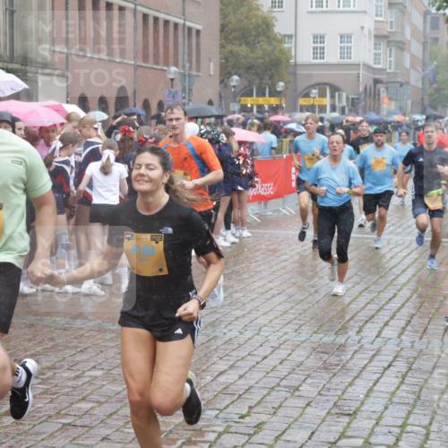 13.09.2026 - Kiel Lauf Yannick Fuchs http://msf.ph/oto/10409692 13.09.2026 10:40:10 Ziel 338, 1786, 1810, 2313, 4442, 4443, 4688, 4932, 5029, 7165, 7587, 7984, 8187, 9086, 9489, 9658, 10025, 10256, 10532, 10995, 11003, 11888, 12177, 12209, 12471, 246, 437, 523, 1147, 1371, 1496, 1631, 1733, 2159, 2170, 2514, 2525, 2863, 3110, 3322, 3593, 3770, 3949, 4248, 4301, 4824, 4845, 5816, 5942, 5985, 6033, 6744, 7180, 7200, 7259, 7379, 7466, 7472, 7807, 7837, 7904, 8139, 8207, 8805, 9080, 9169, 9170, 9294, 9534, 9992, 10156, 10337, 10596, 11003, 11250, 11258, 12415 meine-sportfotos.de