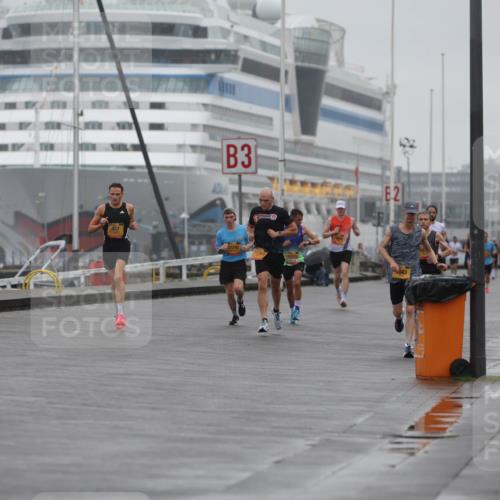 13.09.2026 - Kiel Lauf Andreas Tolksdorf http://msf.ph/oto/10409710 13.09.2026 11:42:37 Kiellinie 3, 2, 11240, 043 meine-sportfotos.de