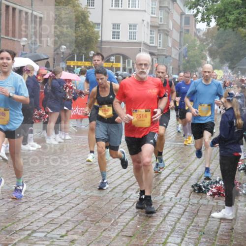 13.09.2026 - Kiel Lauf Yannick Fuchs http://msf.ph/oto/10409714 13.09.2026 10:40:16 Ziel 338, 529, 1096, 1810, 2145, 2313, 4374, 4442, 4457, 4688, 5029, 7156, 7165, 7587, 7984, 8168, 8187, 9086, 9489, 9535, 9658, 9983, 10256, 10532, 11888, 12209, 12445, 12471, 246, 523, 1147, 1371, 1631, 1786, 2159, 2514, 2525, 3110, 3322, 3593, 3770, 3949, 4248, 4443, 4824, 4845, 4932, 5816, 5942, 5985, 6033, 7180, 7200, 7259, 7379, 7466, 7472, 7837, 7904, 8139, 8207, 8805, 9080, 9294, 9534, 9992, 10025, 10156, 10337, 10596, 10995, 11003, 11250, 12415 meine-sportfotos.de