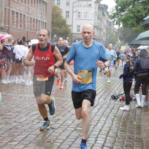 13.09.2026 - Kiel Lauf Yannick Fuchs http://msf.ph/oto/10409733 13.09.2026 10:40:18 Ziel 338, 529, 1096, 1810, 2145, 2313, 4374, 4442, 4457, 4688, 5029, 7156, 7165, 7587, 7984, 8168, 8187, 8680, 9086, 9489, 9535, 9658, 9983, 10185, 10256, 10532, 10870, 11888, 12209, 12445, 12471, 246, 523, 1147, 1371, 1786, 2159, 2514, 2525, 3322, 3593, 3770, 3949, 4248, 4443, 4688, 4824, 4845, 4932, 5029, 5816, 5942, 5985, 7180, 7200, 7259, 7379, 7466, 7472, 7837, 8139, 8207, 8805, 9080, 9086, 9294, 9534, 10025, 10156, 10337, 10596, 10995, 11003, 11250, 12415 meine-sportfotos.de
